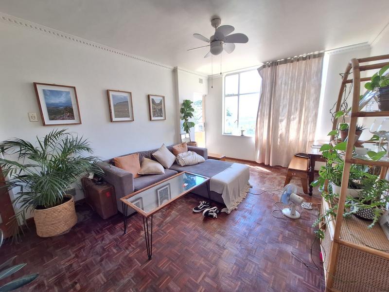 2 Bedroom Property for Sale in Tamboerskloof Western Cape